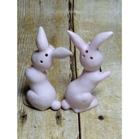 Vtg Creepy Pink Bunny Rabbit Salt Pepper Shaker Anthropromorphic Flowers Red Eye - Picture 5 of 6